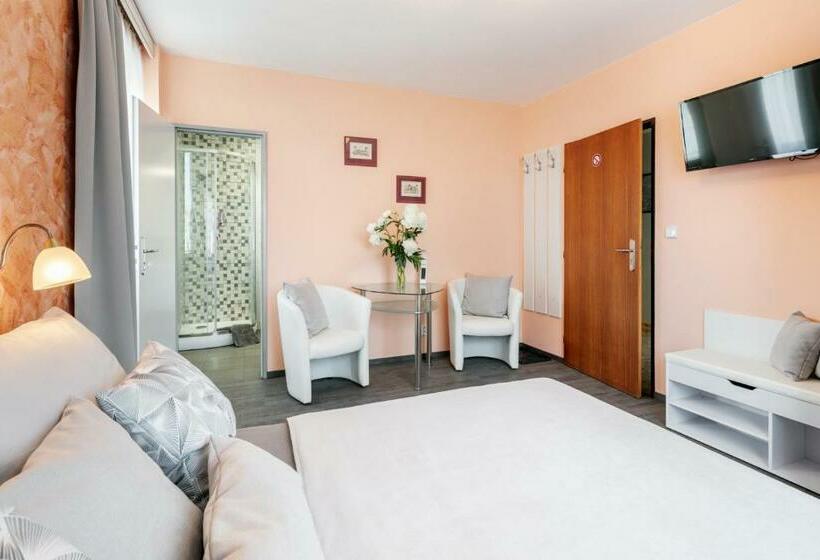 A.v.e. Pension Kliská