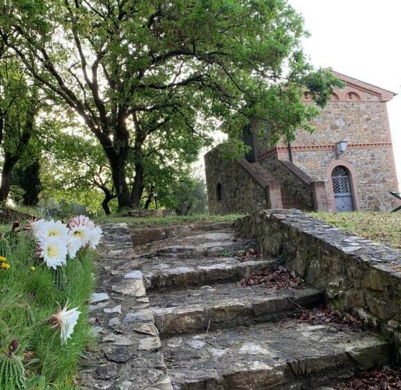 فندق Agriturismo La Fontanella & Glamping