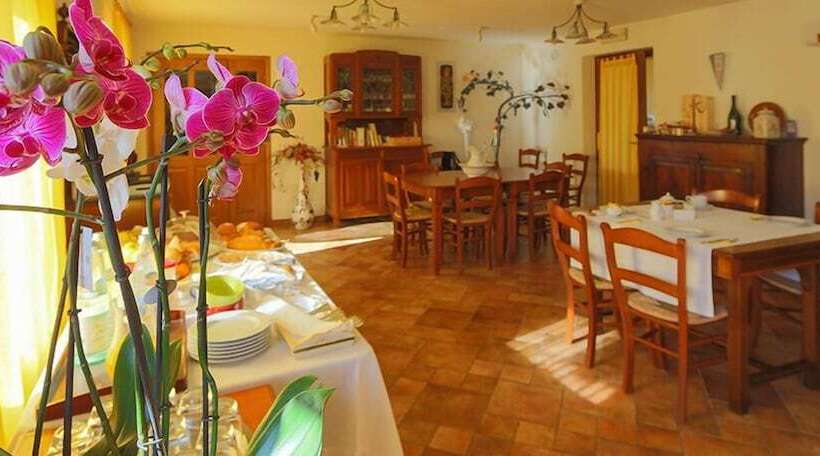 فندق Agriturismo Tonutti