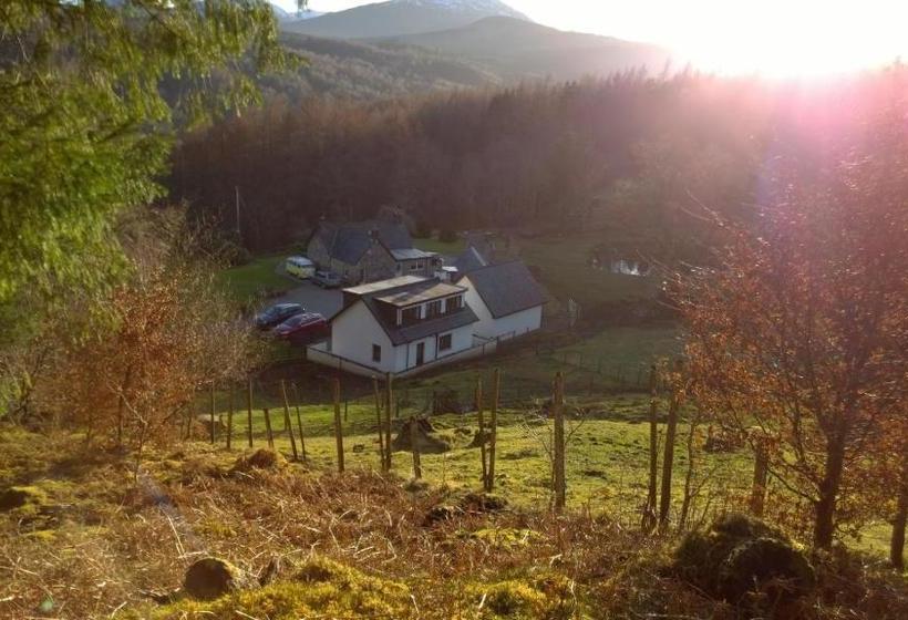 Отель Highgarry Cottage