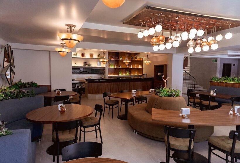 فندق Melanie Tepic