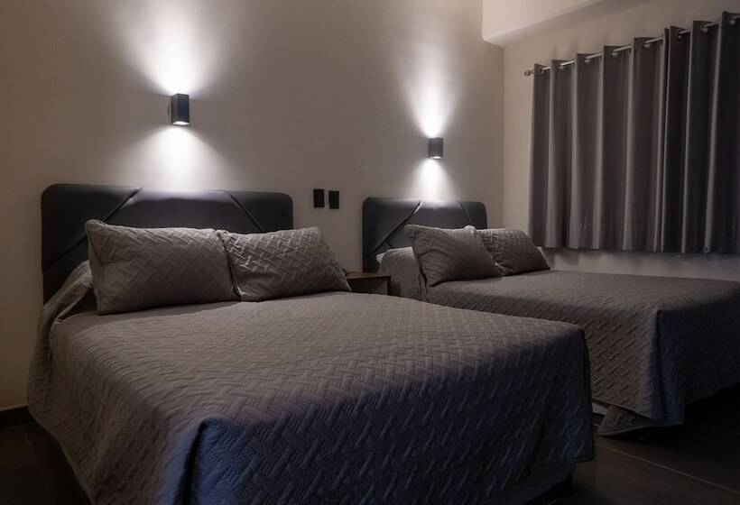 فندق Melanie Tepic