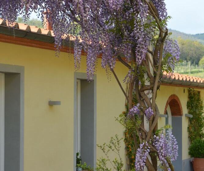 هتل Podere Delle Fanciulle