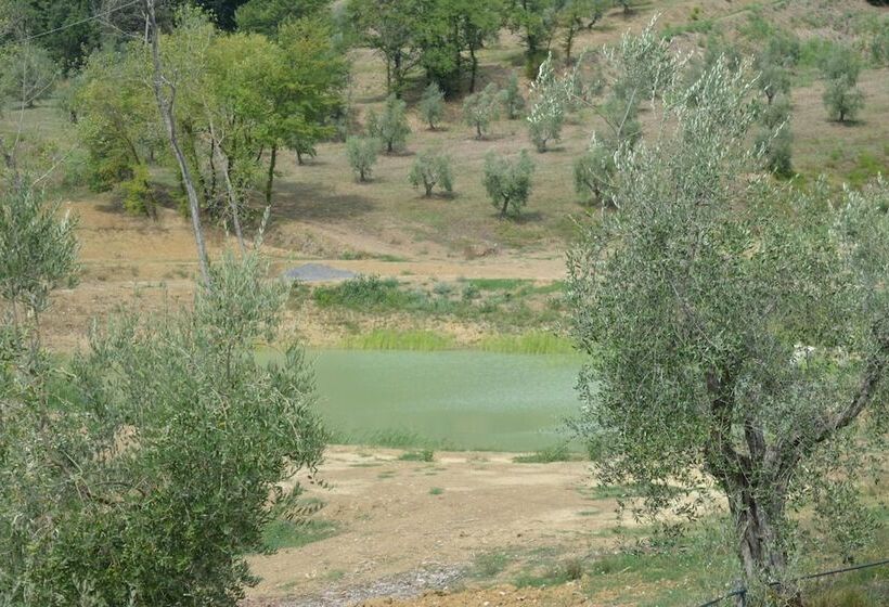 هتل Podere Delle Fanciulle