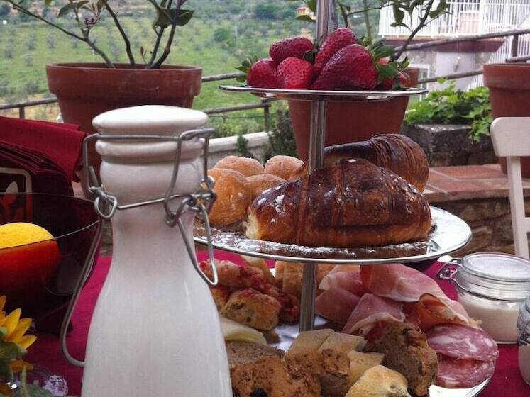 هتل Podere Delle Fanciulle