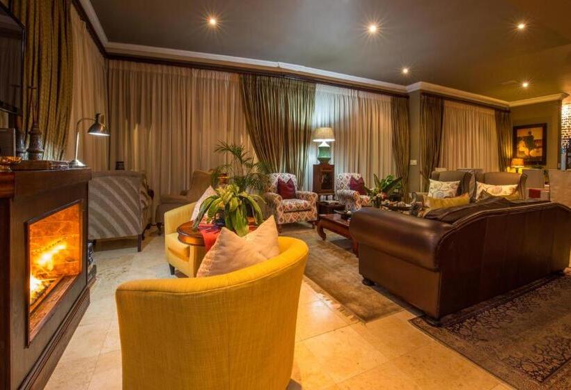 פנסיון Alexander Guest House