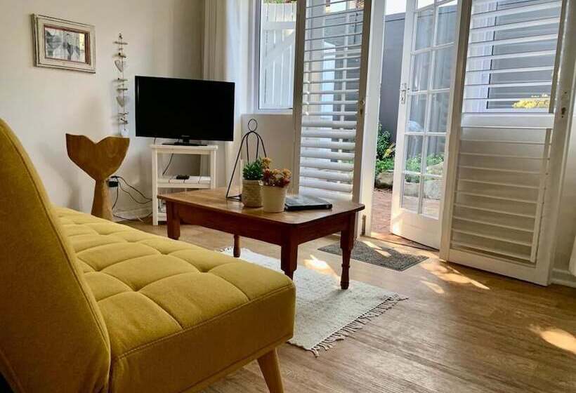 پانسیون Anchor's Rest