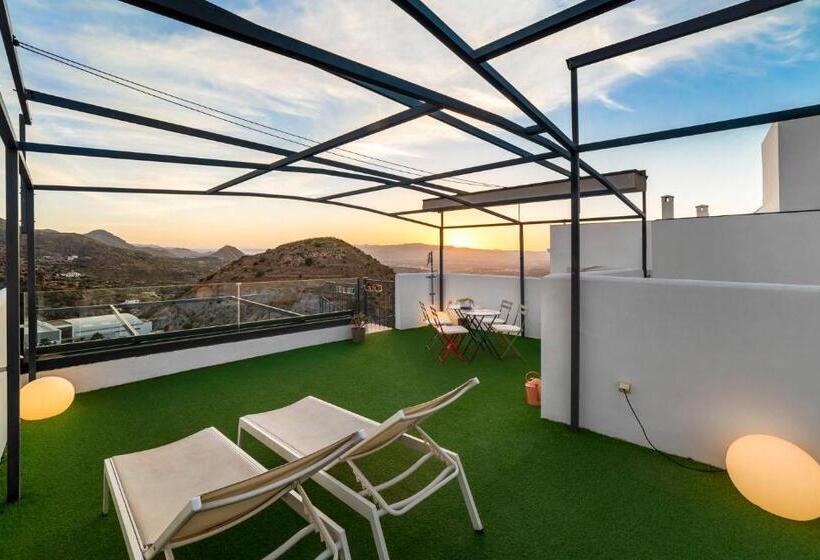 پانسیون Boutique Hotel El Olivar