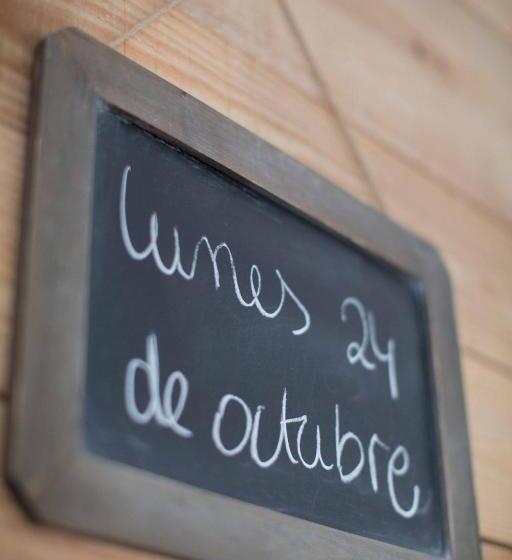 بنسيون Boutique Hotel El Olivar