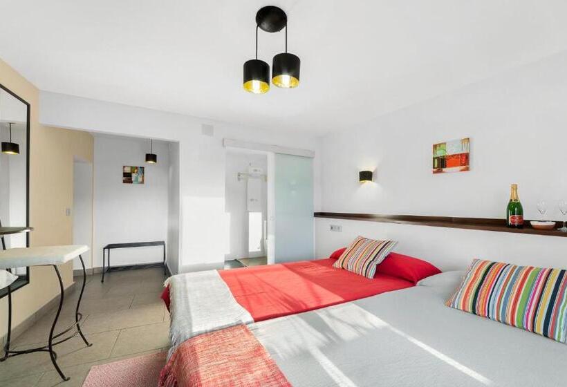 بنسيون Boutique Hotel El Olivar