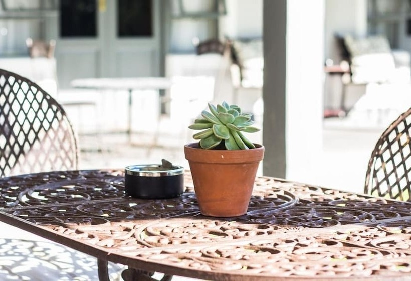 膳宿费 Burrough Place