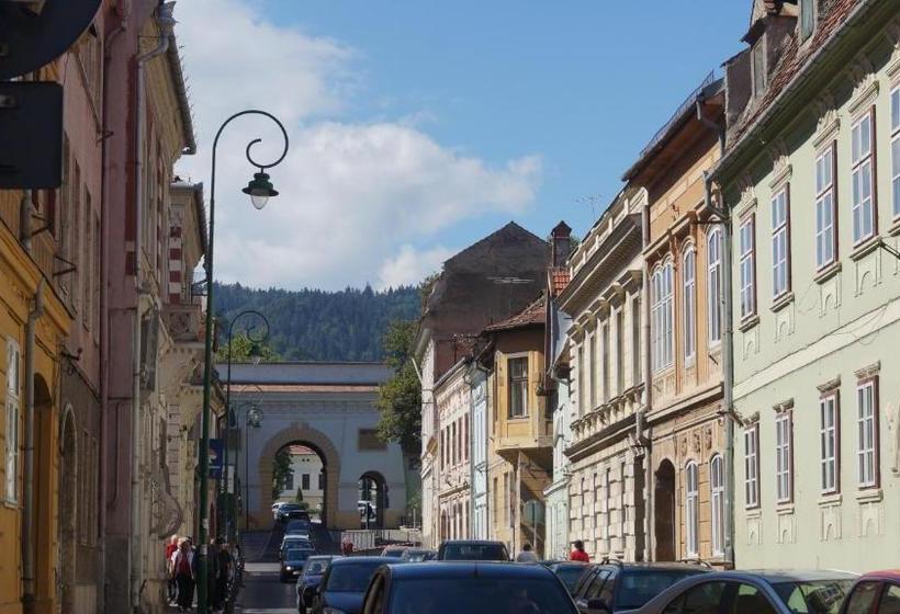 膳宿费 Casa Sforii Brasov