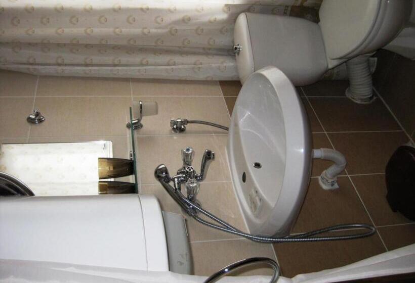 펜션 Chardaka Guest House