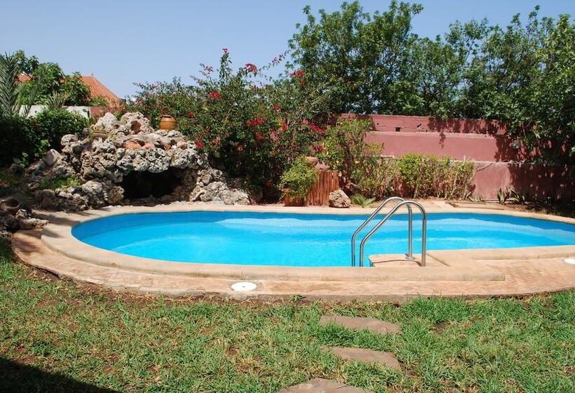 پانسیون Dar Tahra