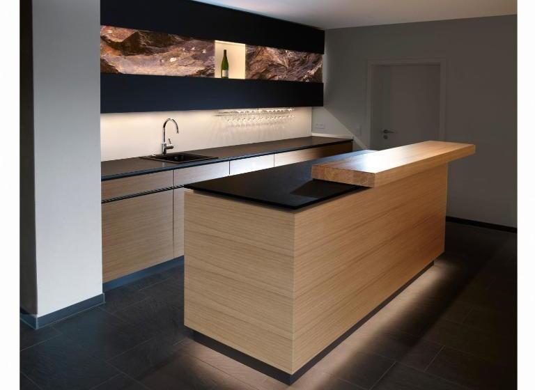 ペンション Ernst Clüsserath Weingut & Weinhotelchen