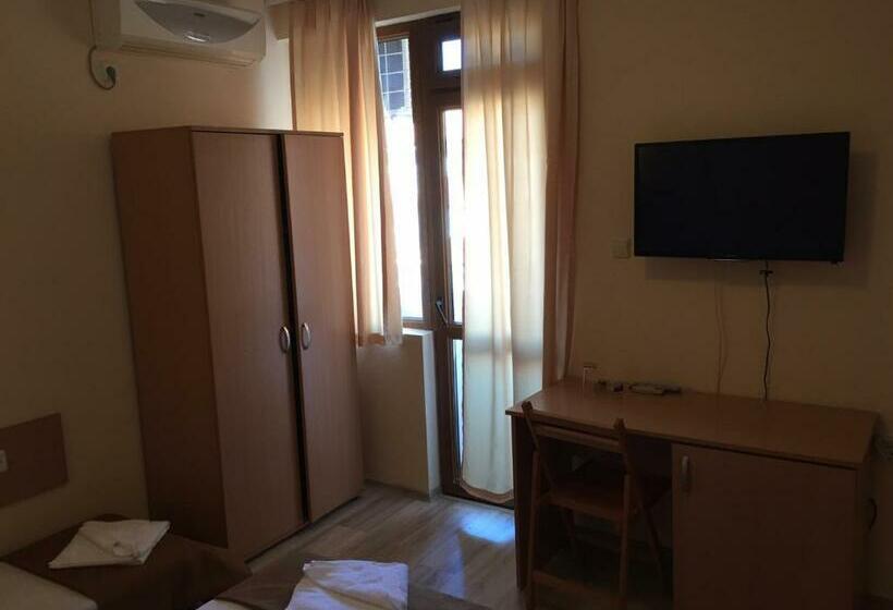 ペンション Guest House Afrodita