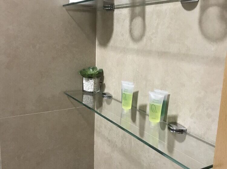 ペンション Hostal Manuela