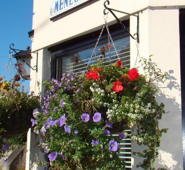 Пансион Meneglaze