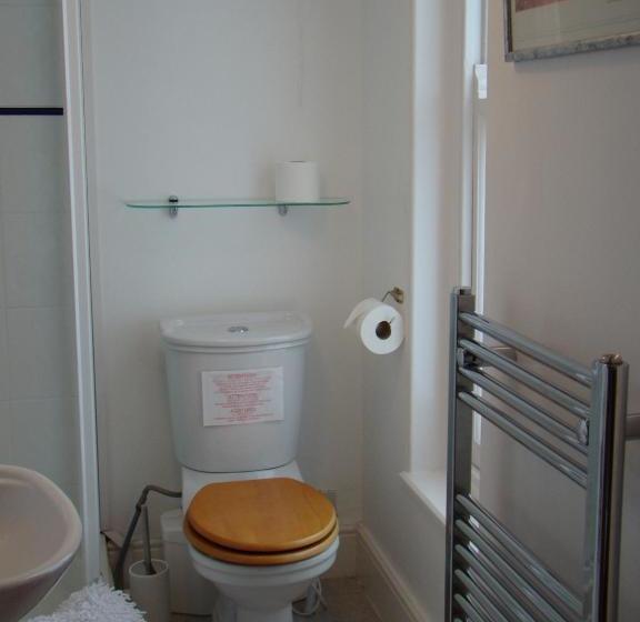 Пансион Meneglaze