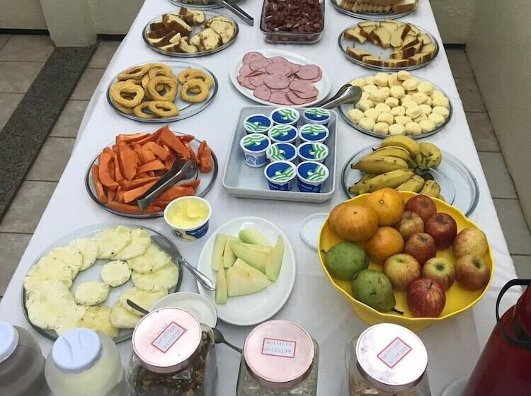 膳宿费 Pousada Italia Beach