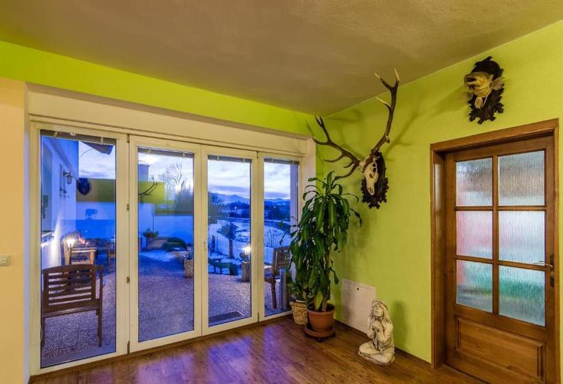 膳宿费 Privat Baja