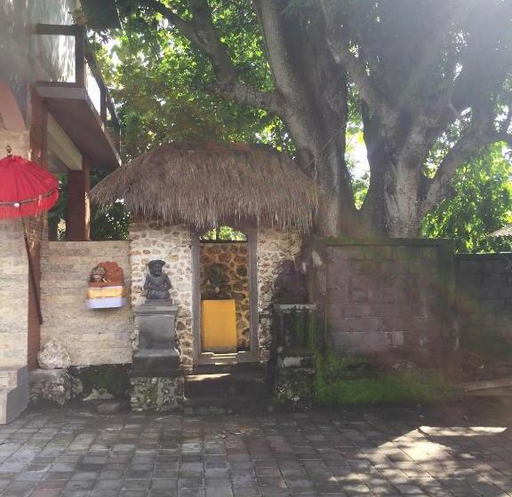 ペンション Satria Bungalow