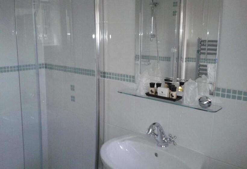 بنسيون The Burleigh