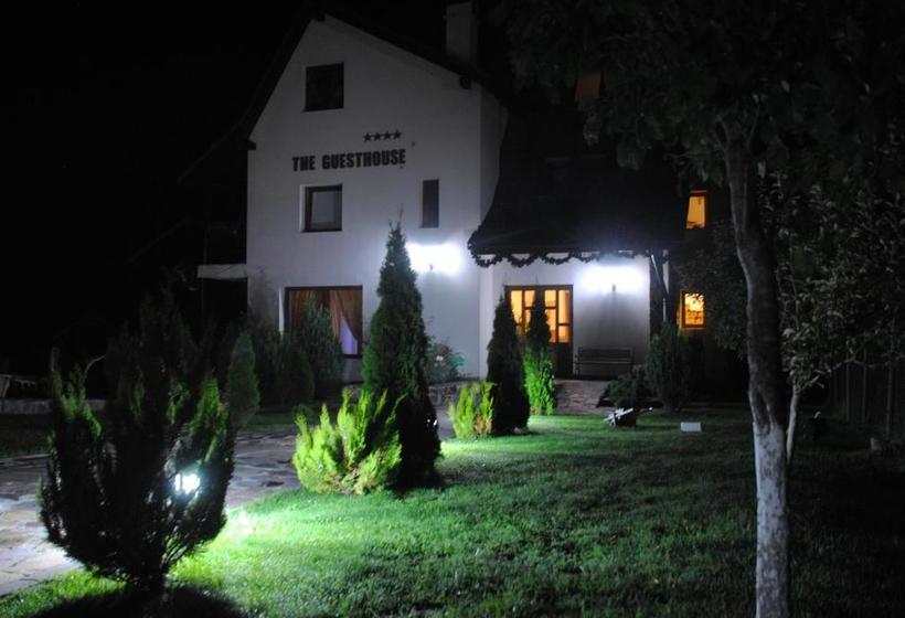 بنسيون The Guesthouse