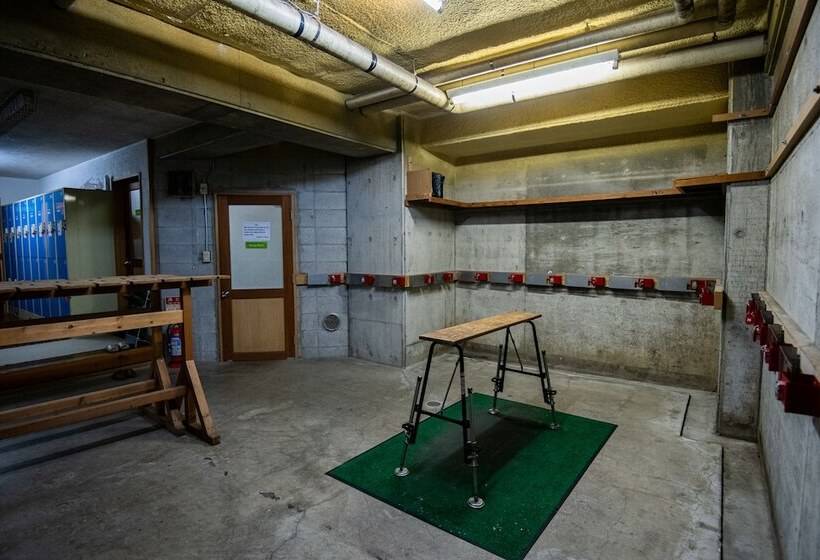 بنسيون Toemu Nozawa Lodge