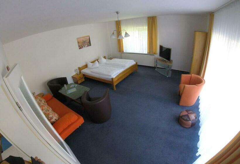 膳宿费 Zum Schlossgarten