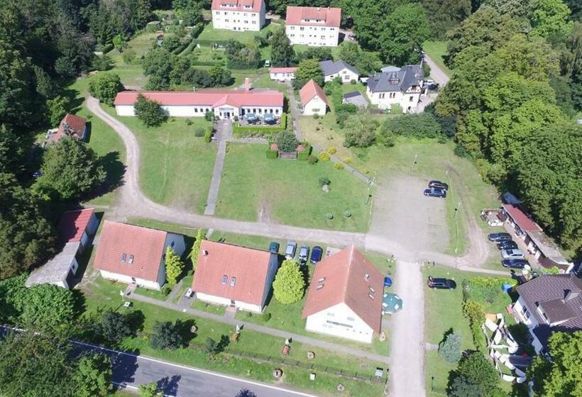 膳宿费 Zum Schlossgarten