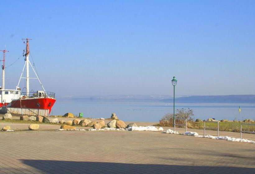 膳宿费 Zum Schlossgarten