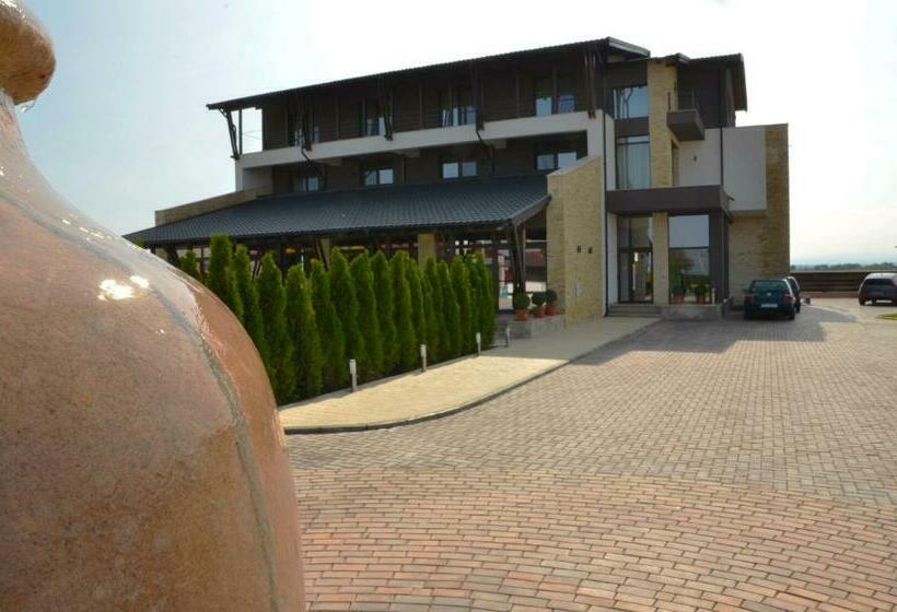 Pensiunea Sara