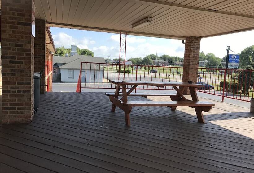 فندق صغير Americas Inn Bardstown