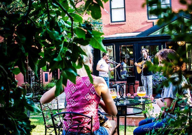 旅馆 Chamberlin Inn