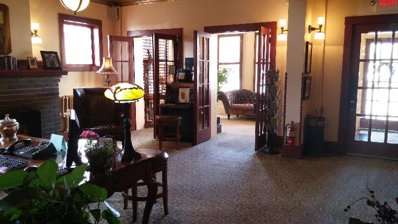 旅馆 Chamberlin Inn