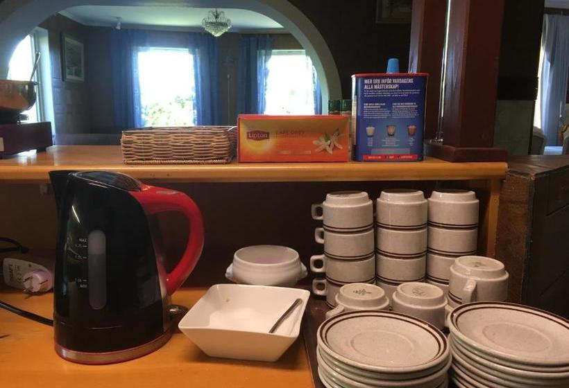 הוסטל Grums Old House