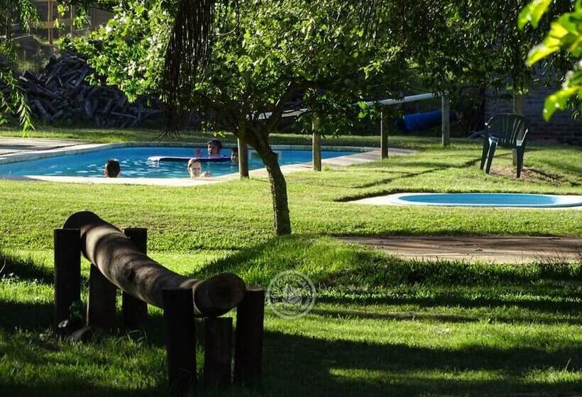 هاستل Hosteria Del Pescador