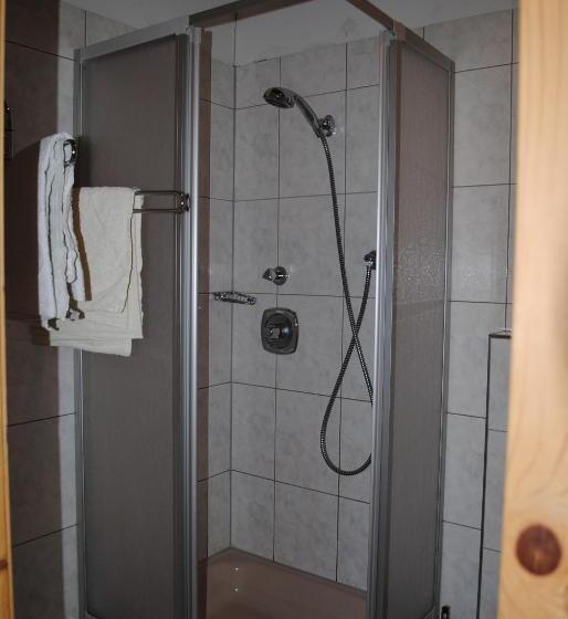 הוסטל Landgasthof Steiner