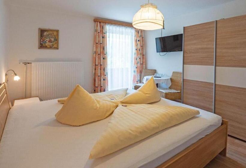 הוסטל Landgasthof Steiner