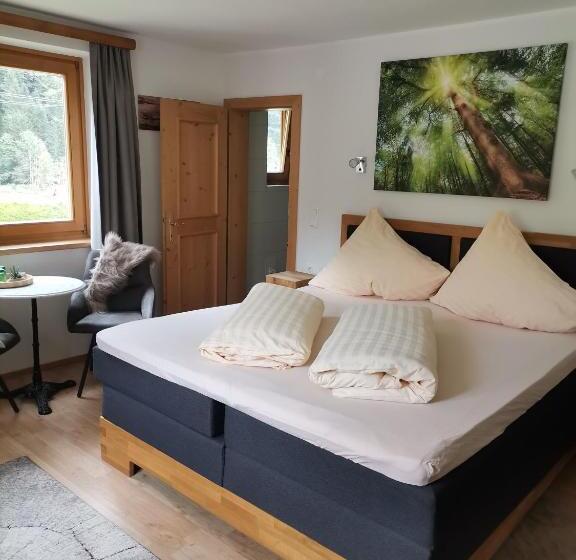 הוסטל Landgasthof Steiner