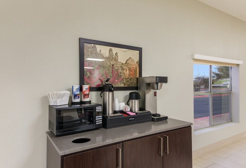 فندق صغير Red Roof Inn Temple