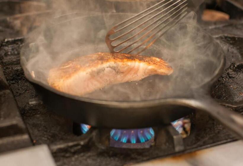 호스텔 Snowvillage Inn