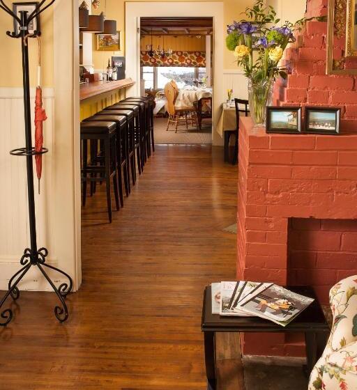 호스텔 Snowvillage Inn