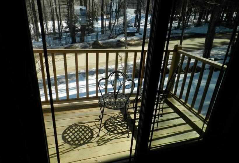 호스텔 Snowvillage Inn