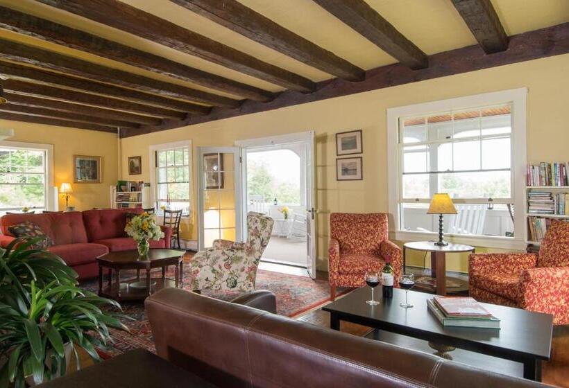 호스텔 Snowvillage Inn