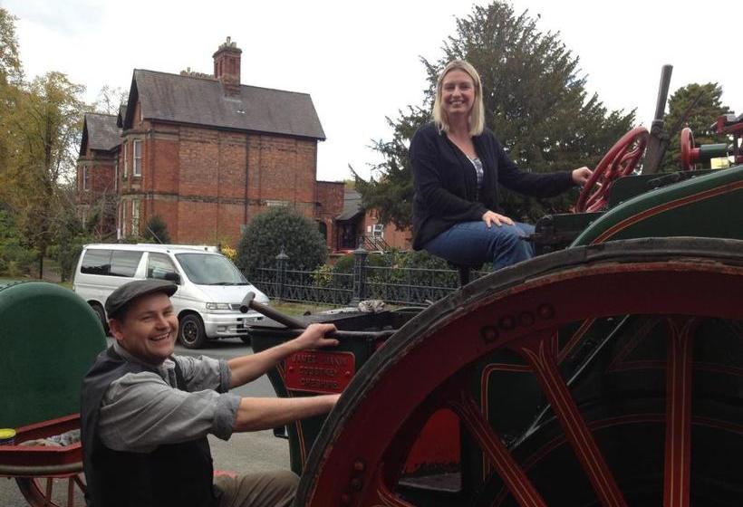 호스텔 The Golden Lion