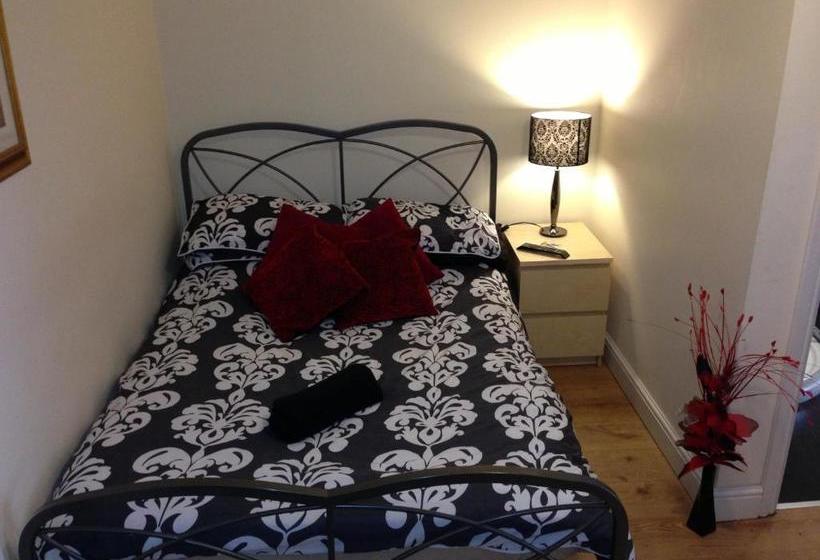 호스텔 The Golden Lion