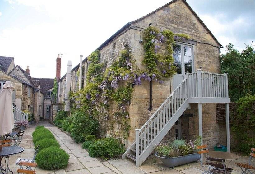 Общежитие The Lion Inn