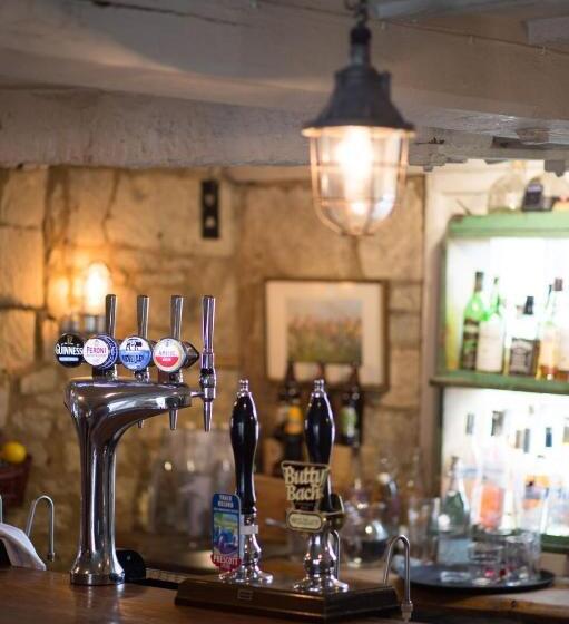 הוסטל The Lion Inn